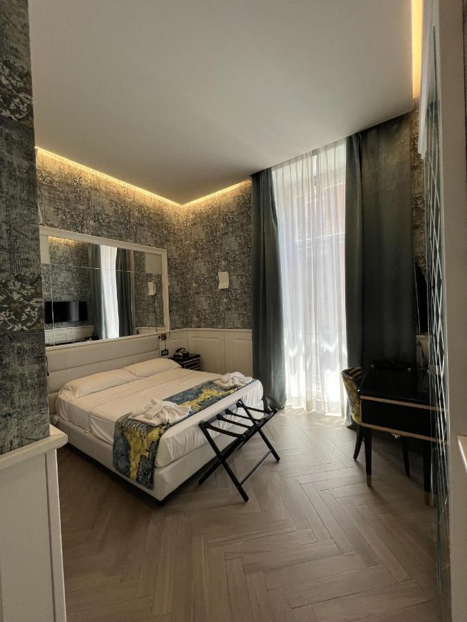 Relais Piazza Vittoria Bed & Breakfast Naples Exterior photo
